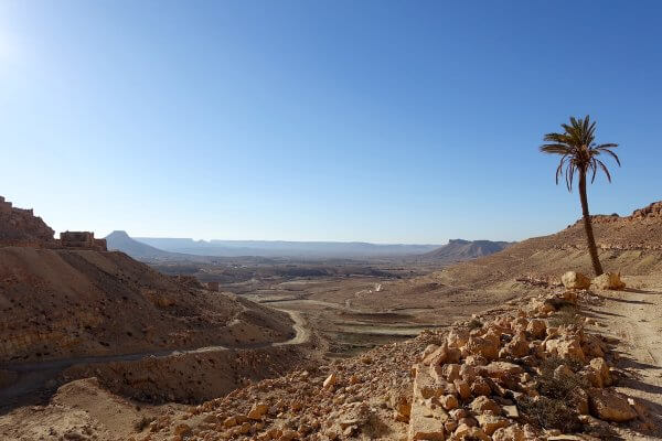 Dahar tunisien désert montagnes chair cœur